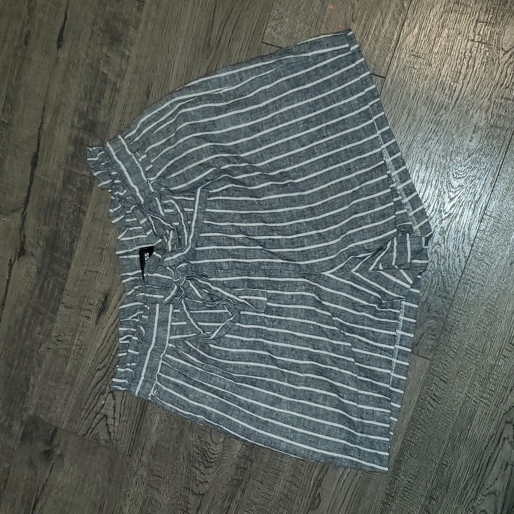 Express high rise paperbag striped shorts- small